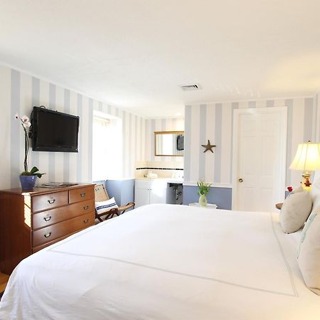 Bed and Breakfast Charles And Charles Mv Vineyard Haven Exterior foto